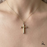 Cruz unisex en oro 10K