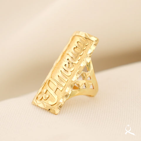 Anillo mesa con nombre personalizado