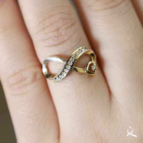 Anillo para mujer en oro 10K