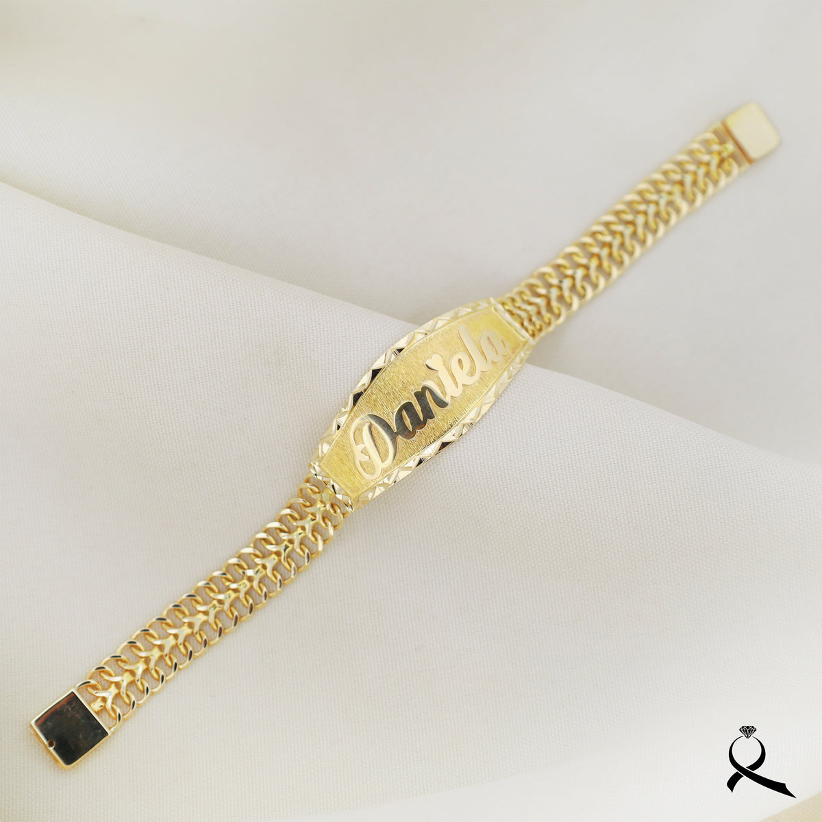 Esclava cubana 2h con placa personalizada