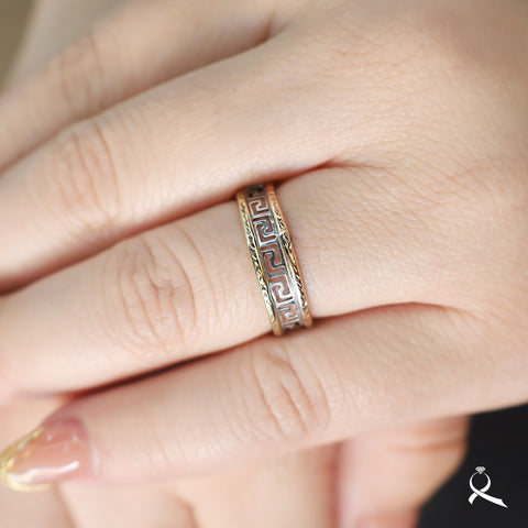 Anillo en oro 10K