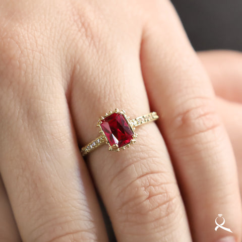 Anillo en oro 10K